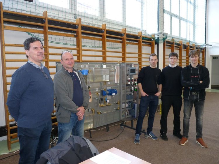 Céges kiválasztó fórum iskolánkban