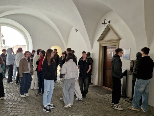 13_Nagyváradi vár belső tér.jpg