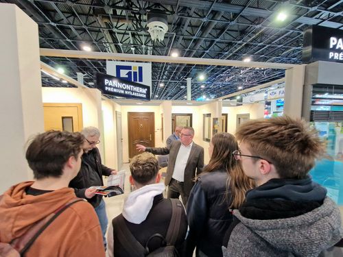 Pannon-Term 2001 Kft bemutató előadás.jpg