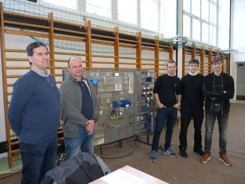 Céges kiválasztó fórum iskolánkban