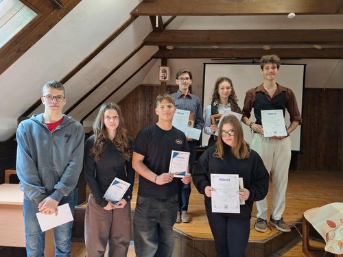 Iskolai szavalóverseny a Péchyben